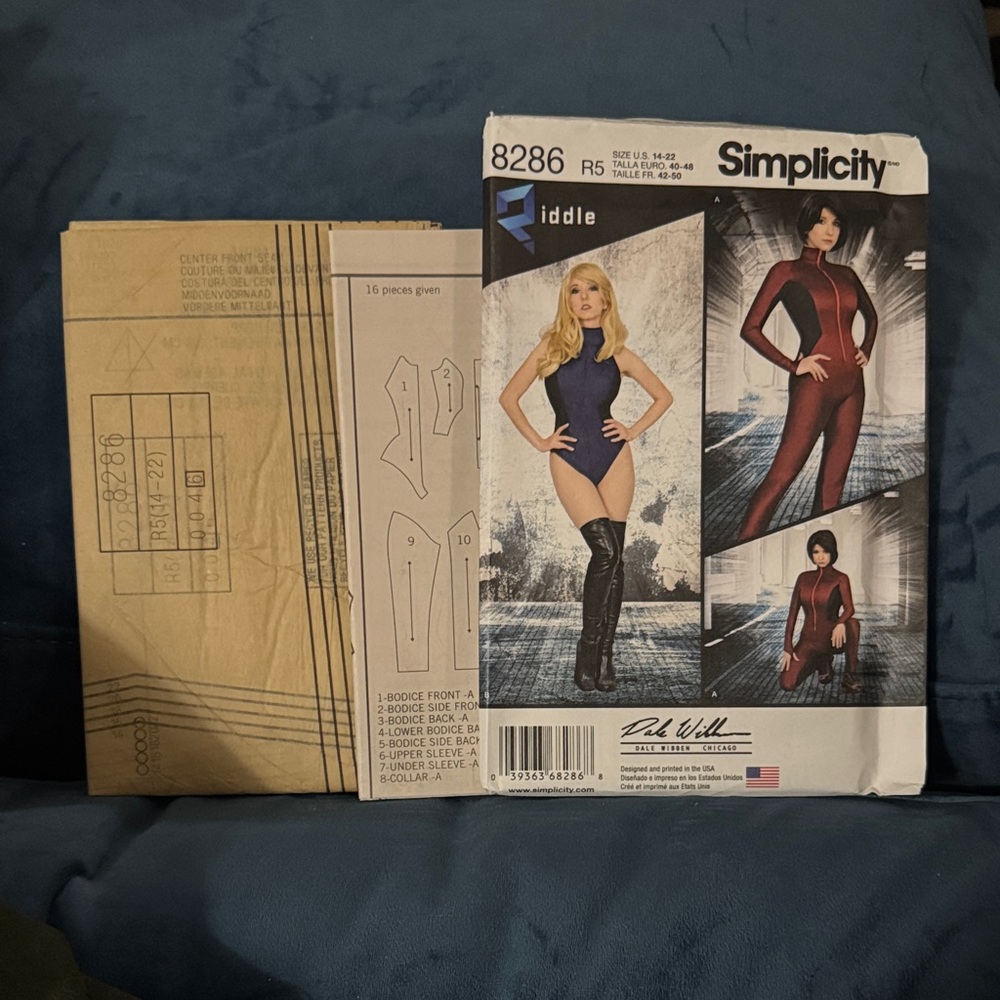 Simplicity Riddle Bodysuit Cosplay/Costume Pattern UNCUT - Picture 2 of 3